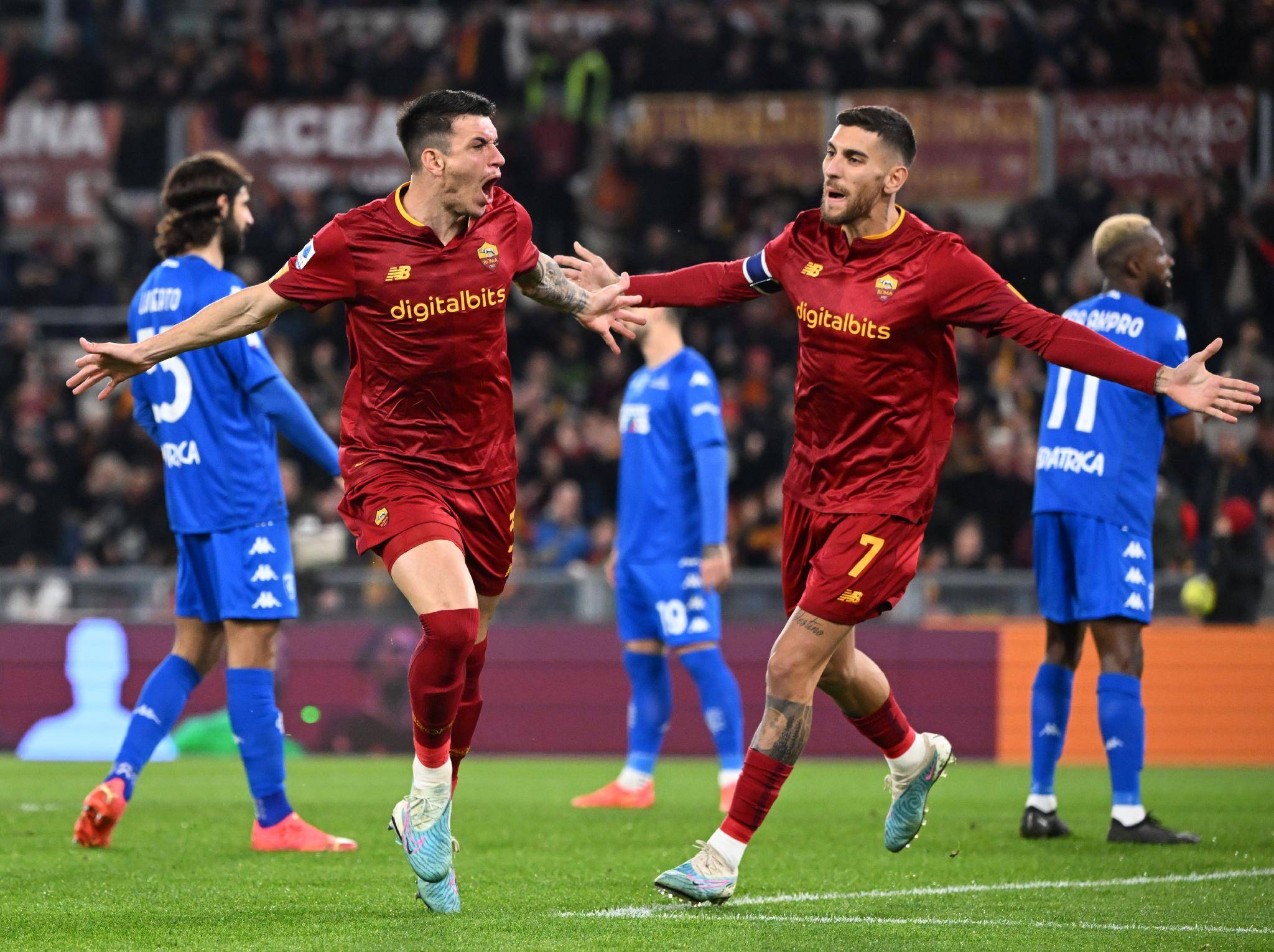 罗马主场大胜热那亚，冲击意甲前四