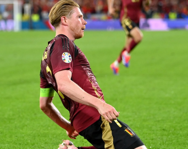 德布劳内连续七场比赛得分超过大比分获胜，法国队不断突破！