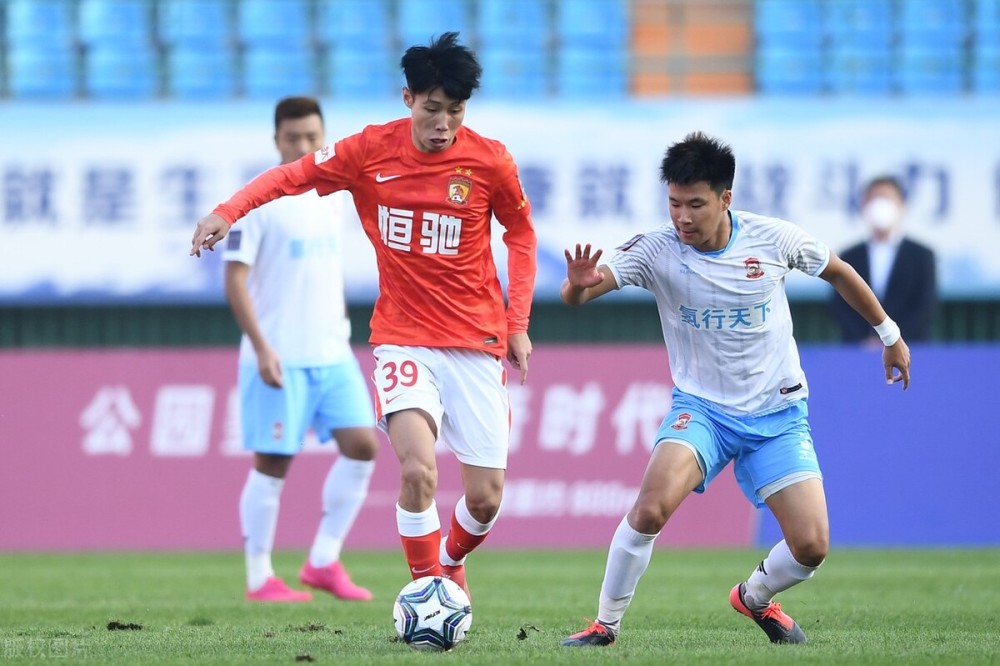  德甲抢七大战爆出冷门！马德里竞技大胜广州队，争冠形势突变